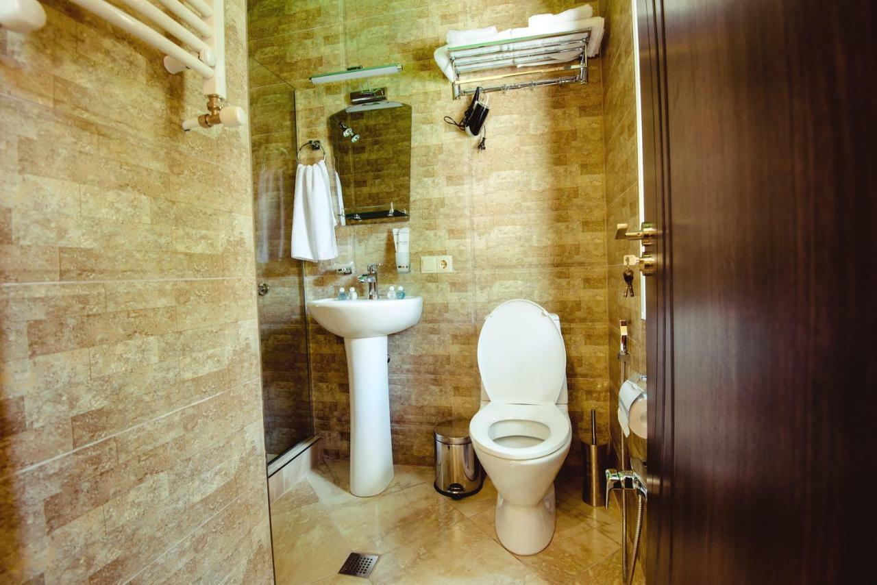 Bliss Hotel Тбілісі Екстер'єр фото
