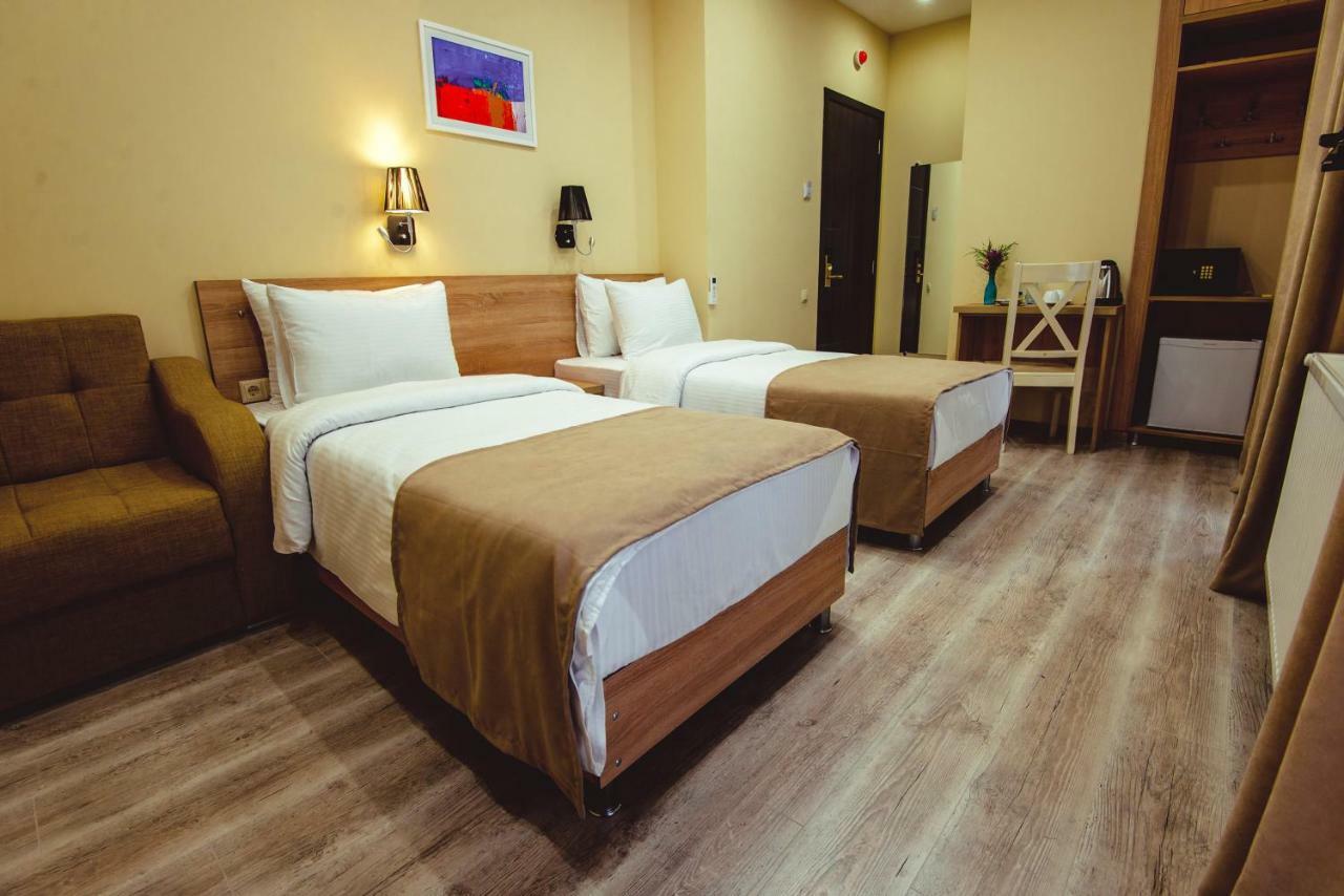 Bliss Hotel Тбілісі Екстер'єр фото