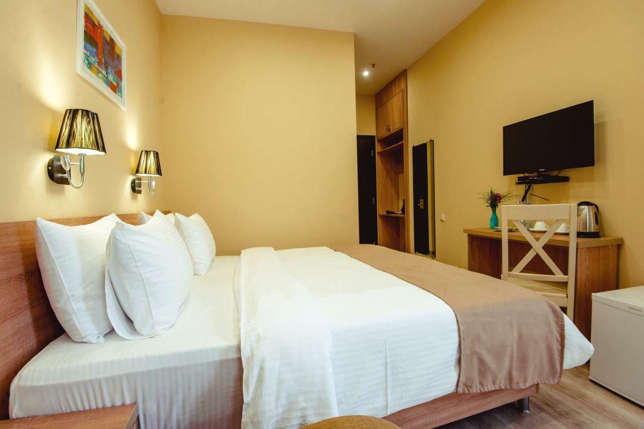 Bliss Hotel Тбілісі Екстер'єр фото
