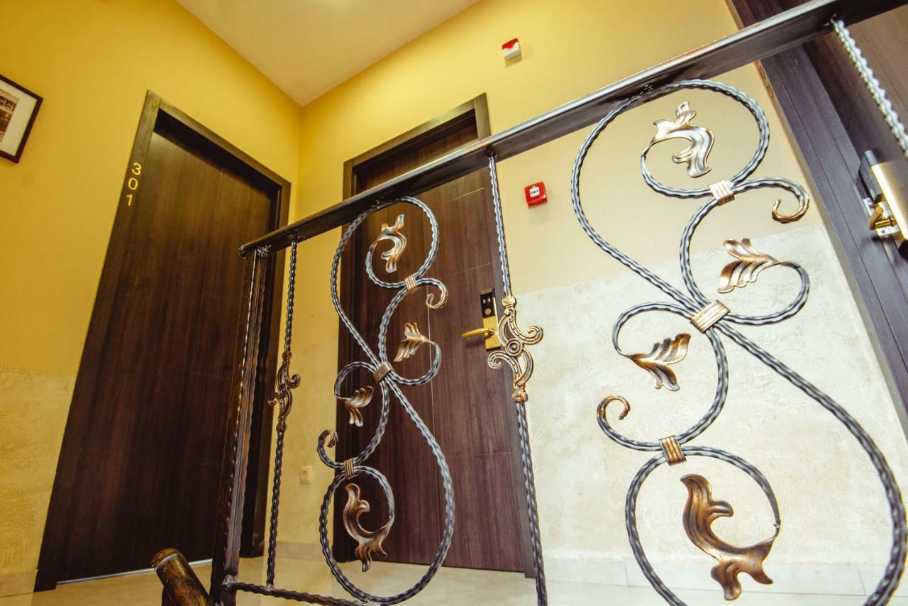 Bliss Hotel Тбілісі Екстер'єр фото