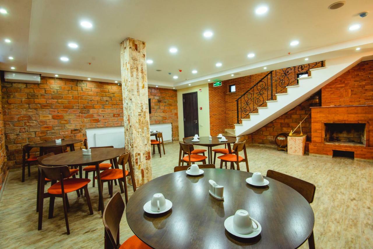 Bliss Hotel Тбілісі Екстер'єр фото